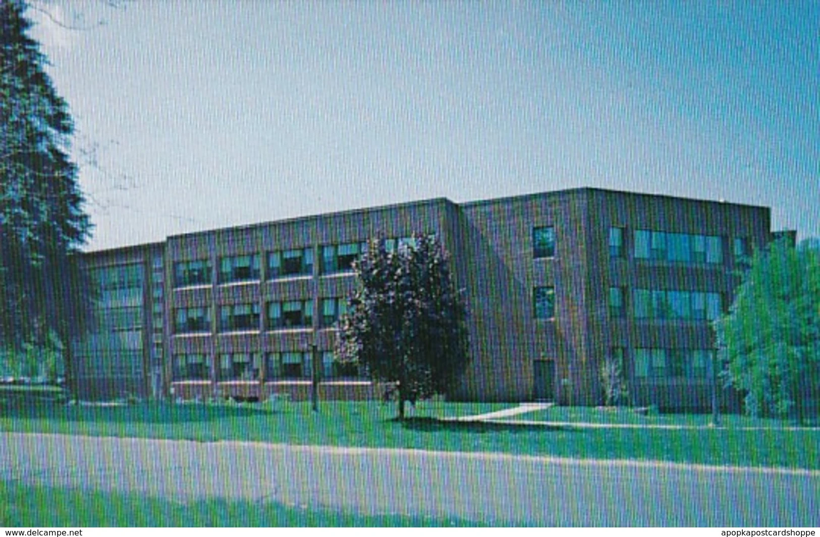 Masonic-affiliated building (modern), title not printed on card